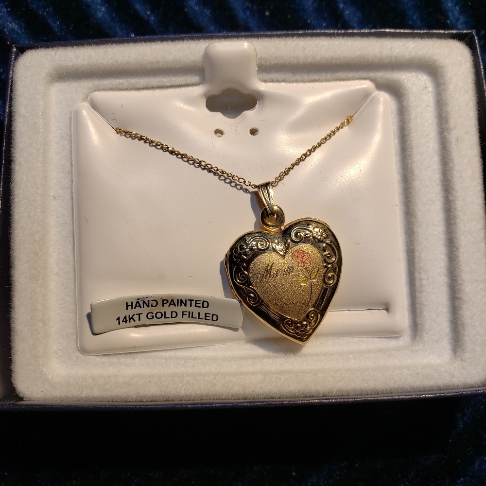 Mom Heart Locket from Kays